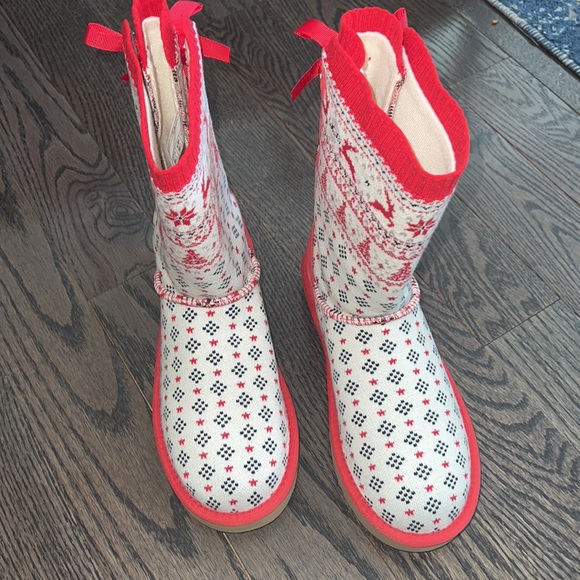 ugg zappos 20th x holiday sweater boot